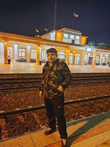 مهدی احمدی توکیو کیست